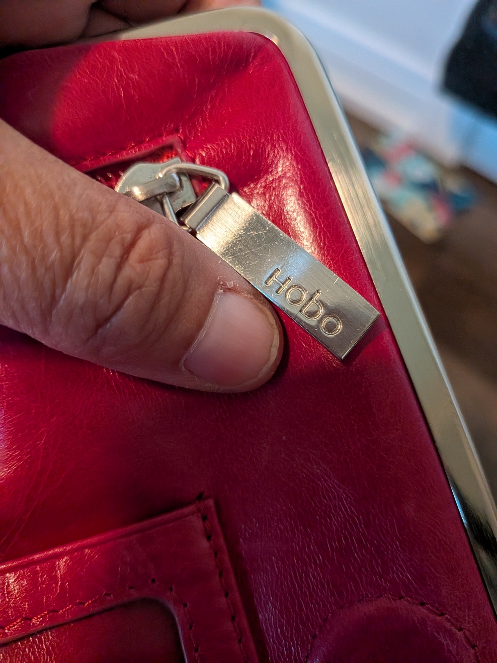 HOBO Hot Pink Kiss-Lock Clutch - Picture 2 of 13